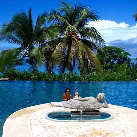 Lagunavista Villas Carate المظهر الخارجي الصورة