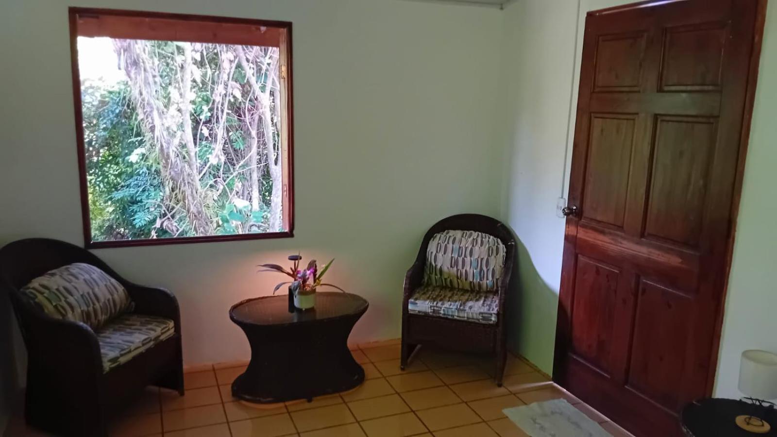 Lagunavista Villas Carate المظهر الخارجي الصورة